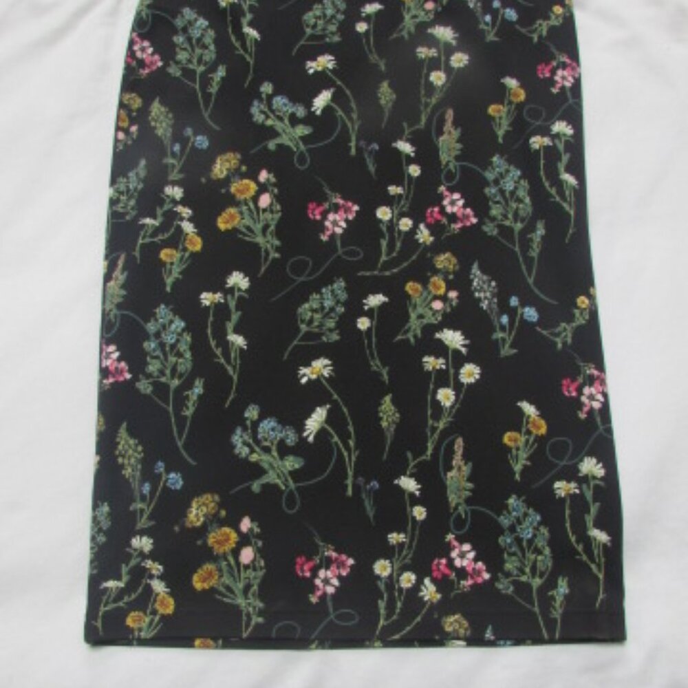Sanctuary Black Floral Midi Pencil Skirt ECU